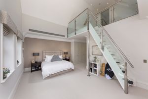 Photo 17- click for photo gallery